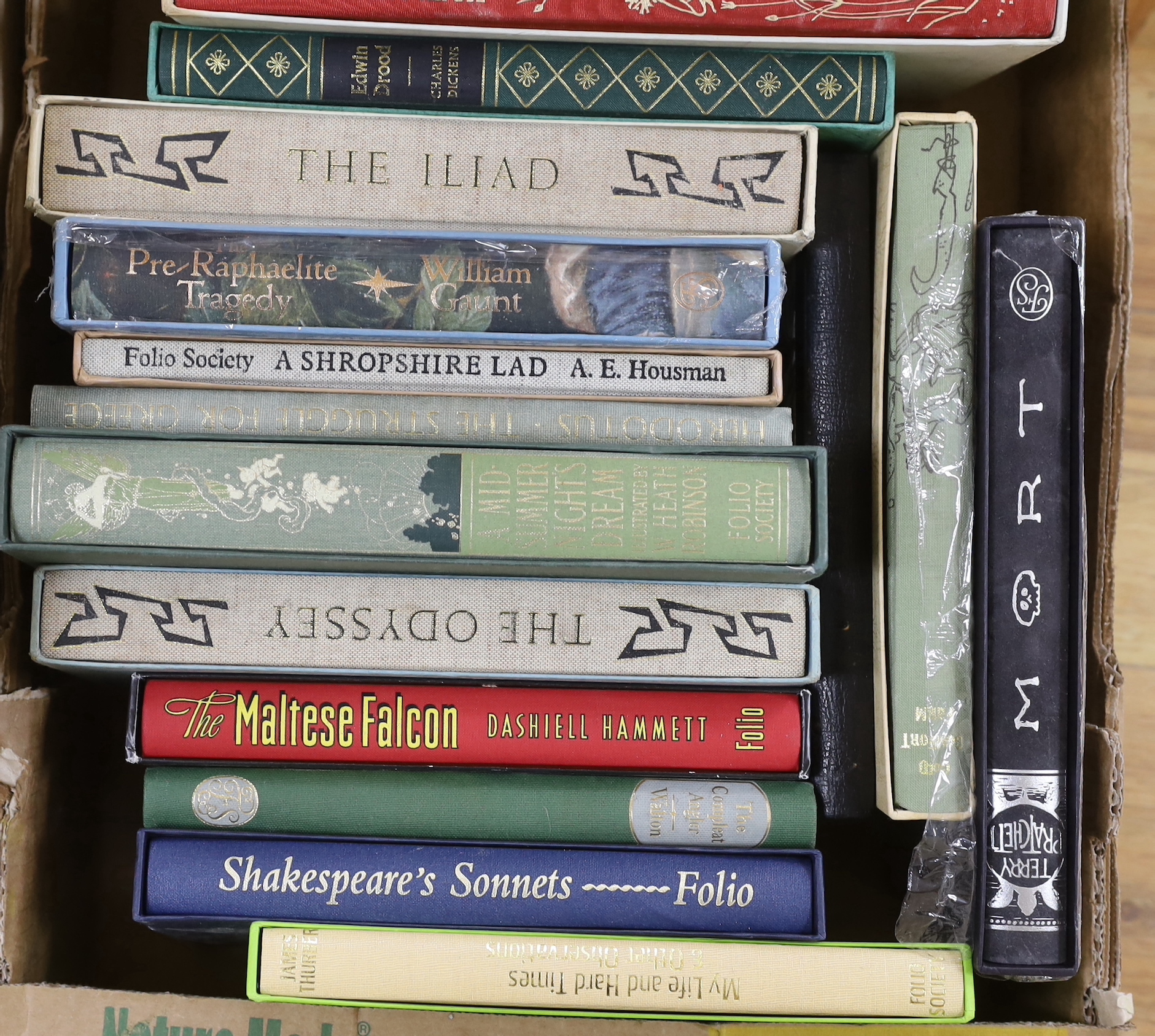 A quantity of various Folio Society books